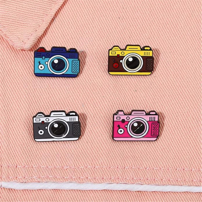 4pcs Creative Cartoon Camera Brooch Fashion Enamel Pin Photography Alloy Badges Outdoor Travel Brooch Bag Clothes Hat Decoration for Men Women Girls Kids Gift