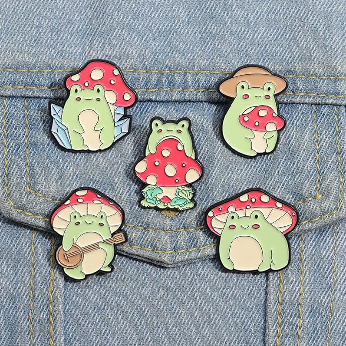 5 Pcs Creative Enamel Frog Brooches Pins for Men Women Funny Anime Rabbit Hedgehog Pins for Backpacks Cartoon Enamel Brooch Badge Lapel Jewelry Gift