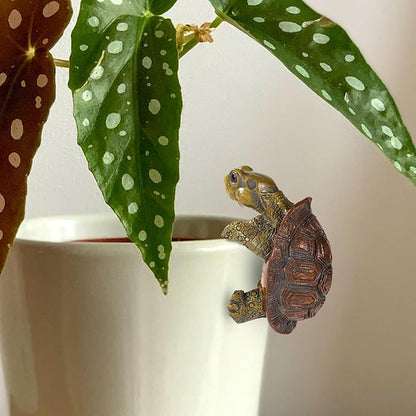 Tortoise Figure Plant Pot Hanger, Resin Climbing Flower Pot Hanger Figurines Cute Animal Hanging Turtle Statue Plant Pot Hugger Planter Pot Gift for Yard Garden Ornaments Vase Terrarium Decorations