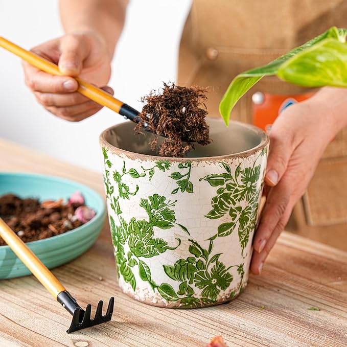 Sungmor Vintage Ceramic Planter Set of 2 - Decorative Indoor & Outdoor Flower Pots with Drainage Holes - Tuscan Décor Pots, 5.5" Ice Crackle Glaze Planters for Home, Kitchen, Patio, and Garden