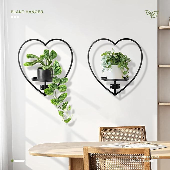 Wall Plant Holder Heart Shape Metal Hanging Planters Framed Plants Hanger Shelf Indoor Wall-Mounted Flower Display Rack for Home Ornament Decor