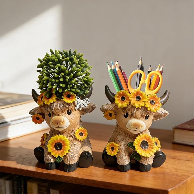 Cute Highland Cow Planter, 4.3 inch Resin Succulent Pot, Animal Planter with Drain, mini cows flower pots,Storage Containers for Outdoor Indoor Backyard Balcony Planters Home Garden Decor Gifts