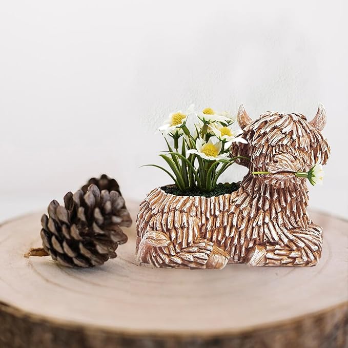 Cute Cow Succulent Planter Pot with Drainage Animal Resin Planter Small Succulent Pot Cartoon Shaped Plant Pot for Mini Plants Flower Cactus