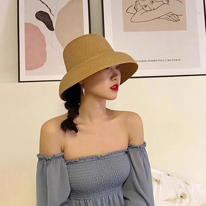 Wide-Brim Classic Elegant Style Foldable Straw Hat Women's Retro UV Resistant Sun Hats for Outdoor, Beach and Travel