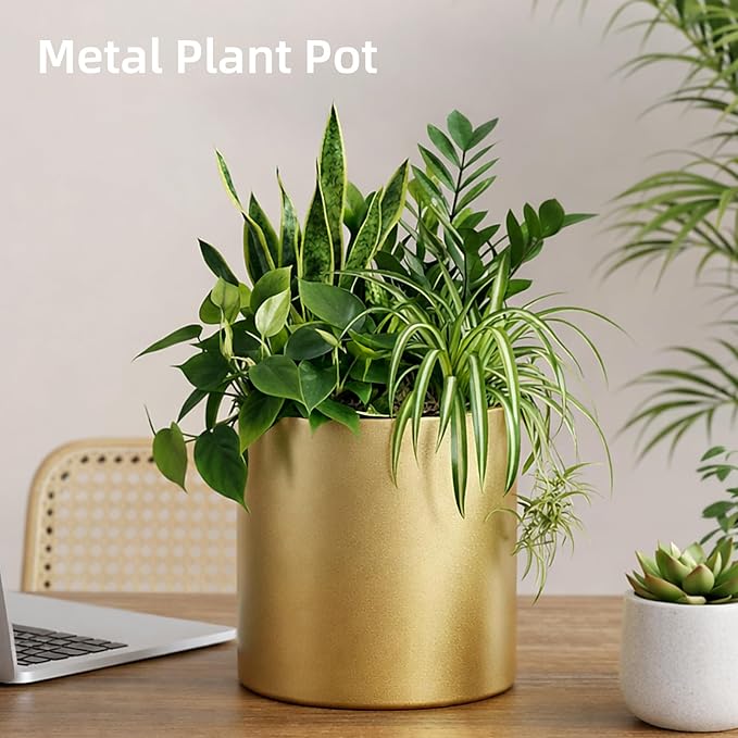 Metal Plant Pot with Drainage Hole,Mid Century Modern 7 inch Round Pot Indoor Outdoor Planters for Decorative Pots of Tabletop Living Room Bedroom Gold
