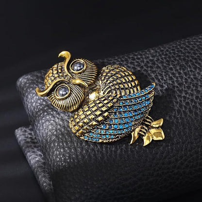 Rhinestone Owl Brooch Pin for Women Cute Big Cartoon Cat Eye Stone Owl Bird Brooch Unique Double Owl Brooch Pin Clothes Bag Hat Dress Jewelry