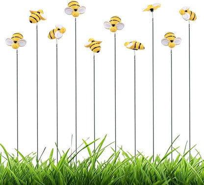 Bee Garden Stakes Decor, Garden Stakes Decorative Bee on Stick Little Cute Resin Bee Yard Stakes Picks Yard Art Decorations for Outdoor Plant Pot Lawn Patio Corridor Flower Bed