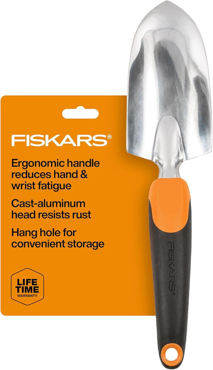Fiskars Trowel, Heavy Duty Gardening Hand Tool with Hang Hole, For Digging and Planting, Rust Resistant Cast Aluminum, Ergonomic Handle and Comfort Grip, Gardening Tools for Yard