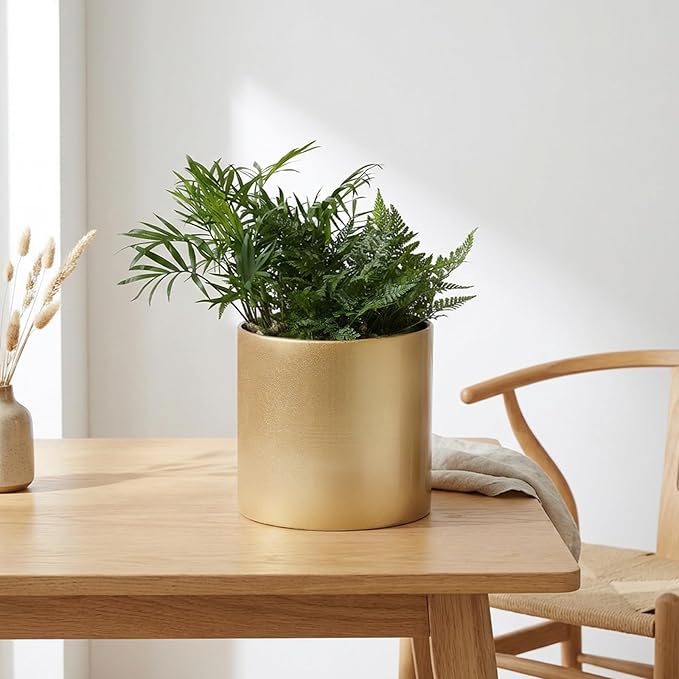 Metal Plant Pot with Drainage Hole,Mid Century Modern 7 inch Round Pot Indoor Outdoor Planters for Decorative Pots of Tabletop Living Room Bedroom Gold