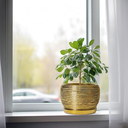 SQOWL Ceramic Flower Pot - 8 Inch Plant Pot Indoor Outdoor, Round Planter with Drainage Hole and Saucer, Decorative Modern Planter, Home Decor, Plant Lovers Gifts, Gold