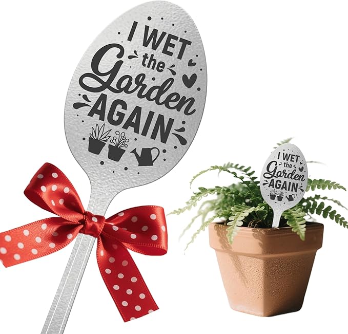 CUTHOLLOW Plant Marker I Wet The Garden Again, 2pc Metal Spoon Labels for Outdoor Waterproof - Friendship Gifts for Gardeners Woman, Decorative Plant Tags