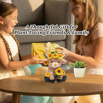 Cute Highland Cow Planter, 4.3 inch Resin Succulent Pot, Animal Planter with Drain, mini cows flower pots,Storage Containers for Outdoor Indoor Backyard Balcony Planters Home Garden Decor Gifts