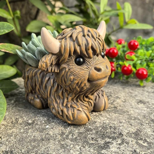 Highland Cow Planter, Resin Succulent Plant Pot, Small Decorative Animal Flower Container, Gift for Cow Lovers (Dark Brown)