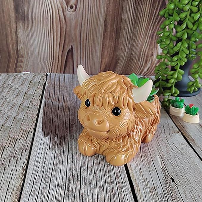 Resin Highland Cow Figurines Succulent Planters Cactus Pot Animal Flower Container Cute Scottish Highland Cow Decor Flower Pot Plants Holder Figurine Decor Calf Statues Gift for Cow Lovers (D, 1PCS)