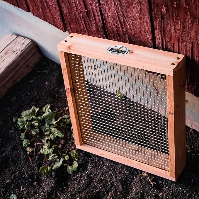 Cedar Garden Sifter for Compost, Dirt and Potting Soil - Handcrafted in The USA - Sustainable Cedar - Heavy Duty Stainless Grate (Handheld)