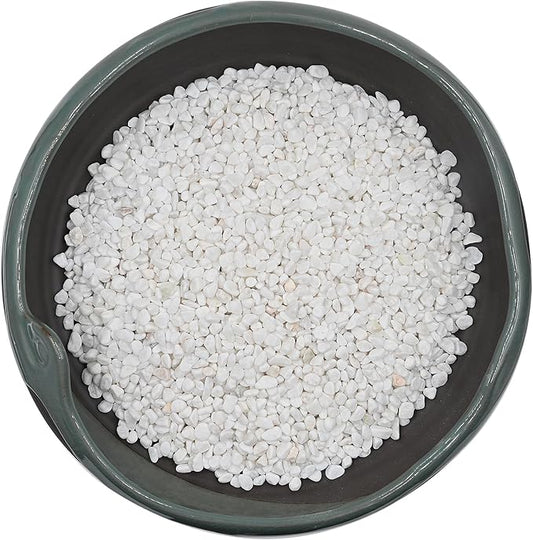 10 LBS White Pea Gravel, Natural Succulent and Cactus Gravel Pebbles, Pebbles for Indoor Plants, Natural Gardens Mulching, for Houseplants, for Aquarium Gravel, to Maintain Soil Aeration(4-6mm)