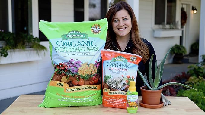 Espoma Potting Mix, Natural & Organic, for Indoor & Outdoor Potted Plants, 8 qt, Pack of 6