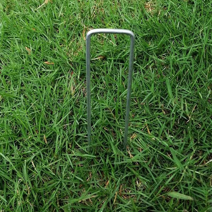Garden Stakes Pins,100PCS 6 Inch Galvanized Garden Landscape Staples Stakes Garden Staples U-Shaped Landscape Pins for Anchoring Fence,Fabric and Artificial Turf (100, 6 Inch)