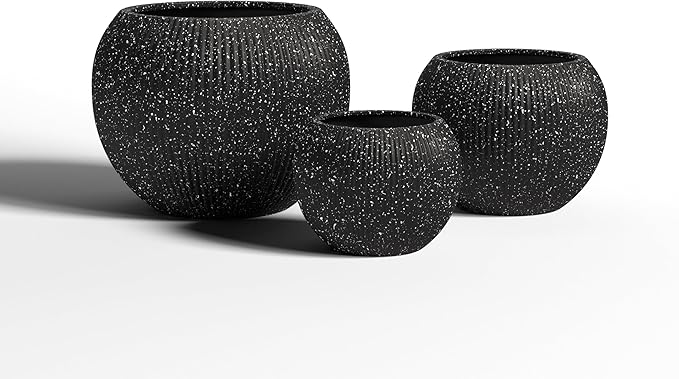 DTY Mt Sherman 21.1'' D x 16.7'' H (Pot Opening 14.6") Fiberstone Round Planter with Drainage Hole, Smooth Finishes, Weather Resistant for Indoor and Outdoor, 2 Extra Coco Mats - Ribbed Black, Large