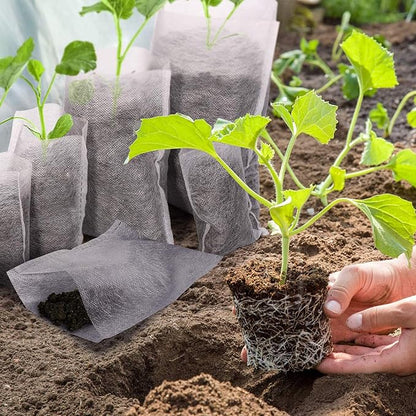 Tarklanda 200pcs Nursery Bags Plant,Biodegradable Non-Woven Plant Nursery Bags Plant Fabric Seedling Pots Bags Plants Home Garden Supply (6.2x7.1)