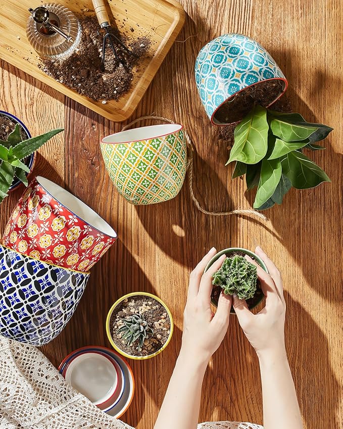 Ceramic Plant Pots, 4.9 Inch Flower Pots with Drainage Hole & Saucer, Colorful Planter Pots for Houseplants, Succulent, Catus, Home Decor, Set of 4, Vibrant Colors