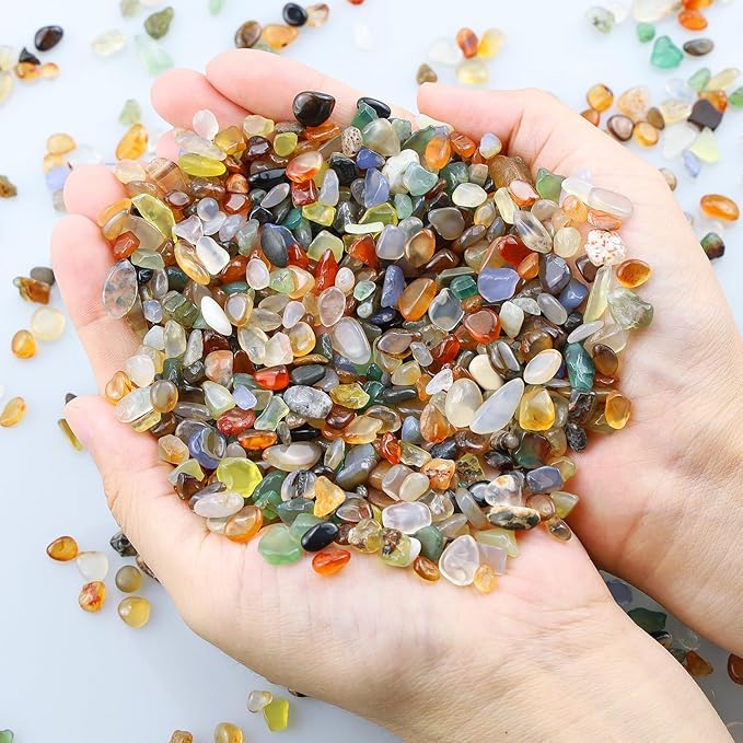 ZHIYUXI Multicolor Agate 1lb Crystal Chips Bulk Fish Tank Decorations Aquarium Rocks Gravel Vase Filler Stones Crystals for Candle Making Witch Kit Gravel for Plants Quartz Sand Gemstone