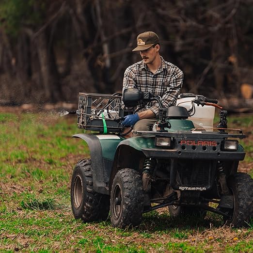 CloverMAXX Liquid Clover Fertilizer for Food Plots- 3-18-18 Foliar Application - Concentrated and Easy to Apply - 1/2 Gallon Covers 1 Acre - for Clovers, Alfalfa, and Other Legumes