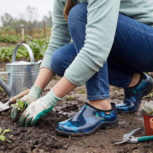 HISEA Waterproof Garden Shoe for Women Outdoor Slip-On Garden Clogs Rubber Rain Boots Short Ankle Booties Rain Shoes with Comfort Insole