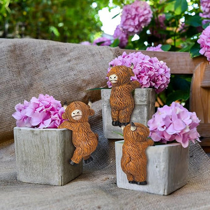 Set of 3 Flower Hugger Plant Decoration for Pot Highland Cow Resin Figurines Country Funny Animal Farmhouse Decorations for Planter Pots Hanging Farm Ornament Indoor Outdoor for Planter Lover