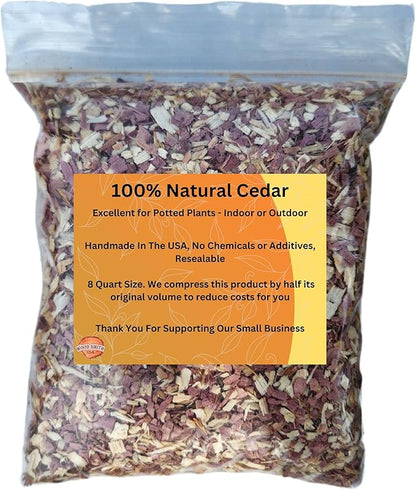 100% Natural Cedar Chips | Mulch | Great for Outdoors or Indoor Potted Plants | Dog Bedding | Pleasant Earthy Smell 8 Quarts