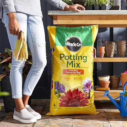 Miracle-Gro 2 Pack Potting Soil Mix for Container Plants, Flowers, Vegetables, Shrubs, Annuals, and Perennials, Feeds for Up to 6 Months, 2 Cu Ft