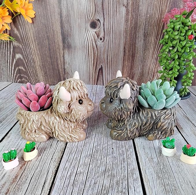Resin Highland Cow Figurines Succulent Planters Cactus Pot Animal Flower Container Cute Scottish Highland Cow Decor Flower Pot Plants Holder Figurine Decor Calf Statues Gift for Cow Lovers (C, 1PCS)