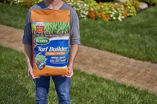Scotts Turf Builder Summer Lawn Fertilizer Plus Water Maximizer, Safe for All Grass Types, 12,000 sq. ft., 28.26 lbs.