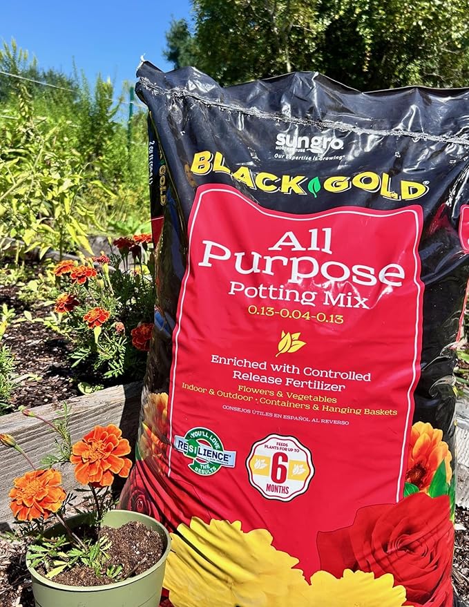 Sun Gro Horticulture 8-Quart Black Gold 1310102 Purpose Potting Soil With Control, Brown/A