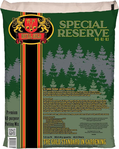 Royal Gold Special Reserve Premium Potting Mix, 1.5 Cubic Foot - All-Purpose Soil for Indoor & Outdoor Container Gardens - Coco, Composted Forest Material, Peat Moss & Perlite, Pre-Fertilized Blend
