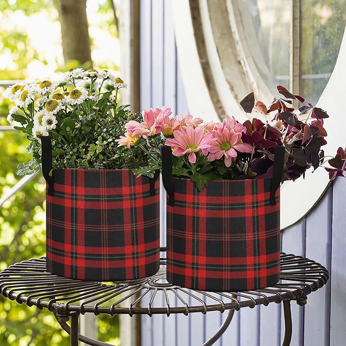 7 Gallon Black Red Tartan Plaid Scottish Pattern Breathable Grow Bag Heavy Duty Thickened Plant Pot Containers Bag with Handles for Potato Tomato Flowers Fruits Vegetables
