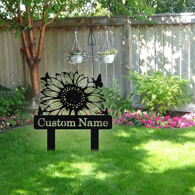 Custom Sunflower Metal Garden Sign with Stake, Personalized Garden Signs for Outside, Customized Garden Name Signs for Yard Lawn Outdoor Decor Gardening Gifts for Moms Grandmas Gardeners