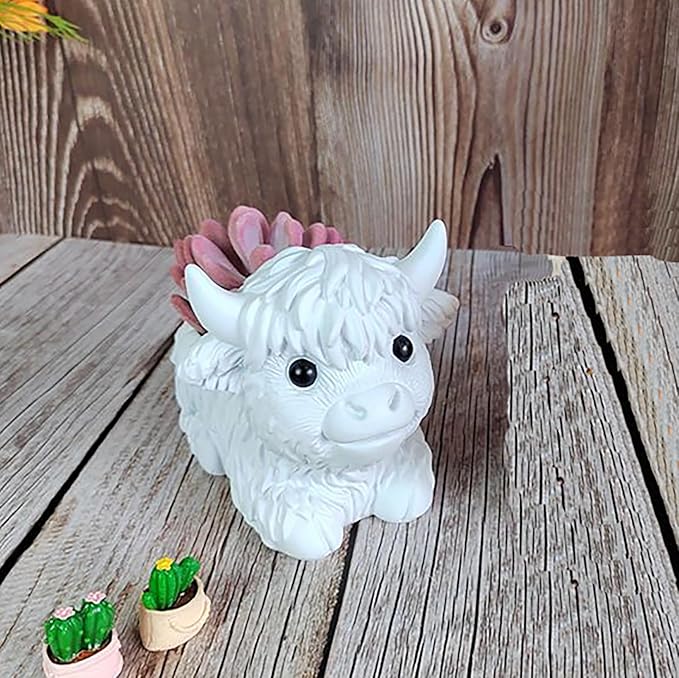 Resin Highland Cow Figurines Succulent Planters Cactus Pot Animal Flower Container Cute Scottish Highland Cow Decor Flower Pot Plants Holder Figurine Decor Calf Statues Gift for Cow Lovers (E, 1PCS)