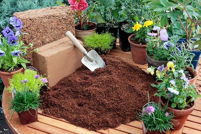 SuperMoss (01101 HeirBloom Vegetable & Herb Soil with Fertilizer, Small Bale (2.33 ft3)