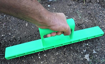 Seed-in Soil Digger and Soil Spacer for Planting Seeds