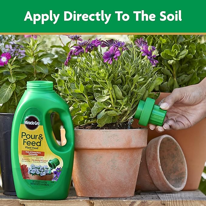 Miracle-Gro Pour & Feed Plant Food - Outdoor and Indoor Plant Fertilizer for Containers, Instantly Feeds, 32 fl. oz.