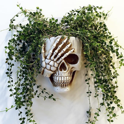 Skull Wall Planter for Home Décor, Resin Skeleton Gothic Planter for Indoor Outdoor Plants Decorations, White Hanging Skull Vase Unique Spooky Face Flower Pot Head Planters