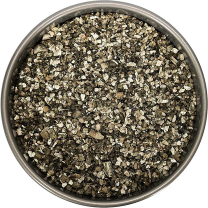 Horticultural Organic Vermiculite by GARDENERA - Medium Grade - Natural Soil Additive for Potted Plants - Orchids - Hydroponics - Terrariums (1 QT) - Set of 3