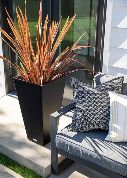 Veradek V-Resin Indoor/Outdoor Taper Planter, Set of 2 (30 inch, Black)