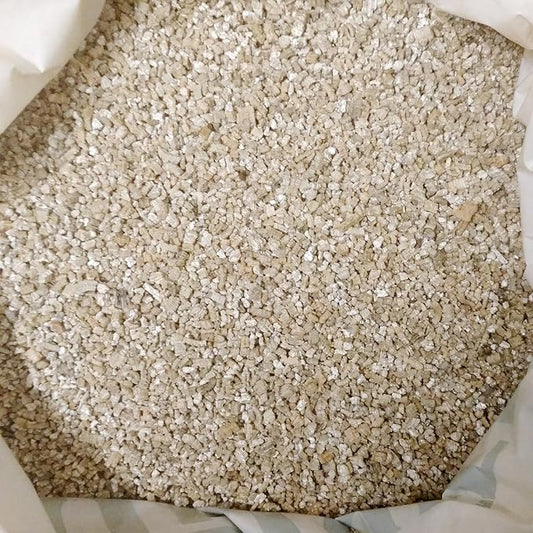 Quality Vermiculite for Seed Starting/Mediun FINE/Nursery/Potting,Garden (1, 3 Gallon)