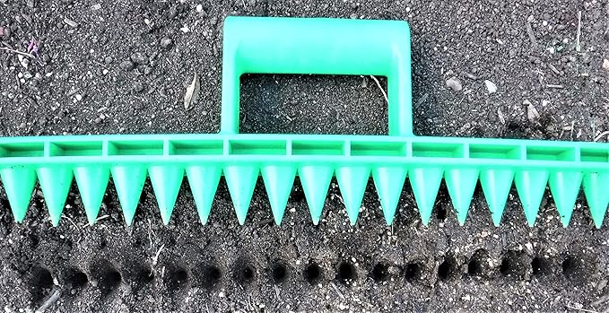 Seed-in Soil Digger and Soil Spacer for Planting Seeds