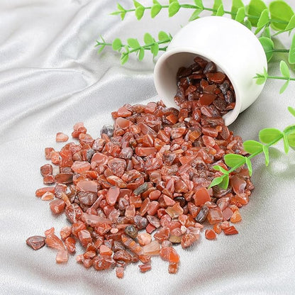 ZHIYUXI Carnelian 1lb Crystal Chips Bulk Fish Tank Decorations Aquarium Rocks Gravel Vase Filler Stones Crystals for Candle Making Witch Kit Gravel for Plants Quartz Sand Gemstone Terrarium Supplies