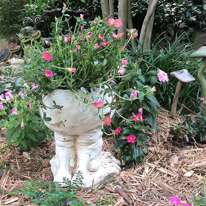 Homestyles Antique White Grumpy & Granny Joy The Muggly Face Statue Planter